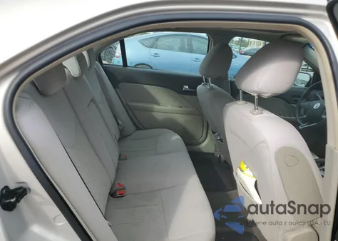 2010 Mercury Milan из США, поврежденный, VIN 3MEHM0HA9AR637442